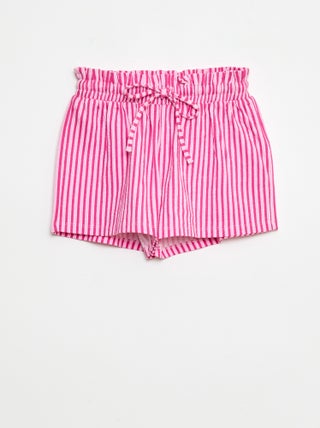 Pantalón corto de rayas en punto crepé