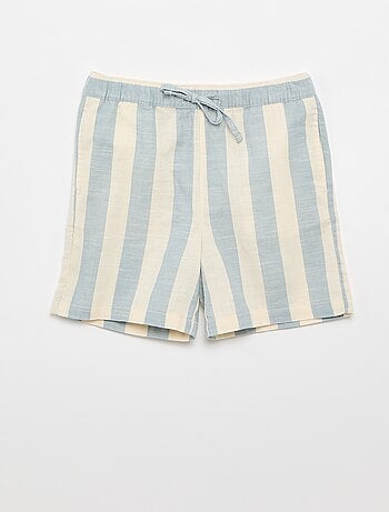 Pantalón corto de rayas y cintura elástica