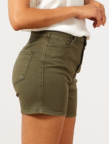 Pantalón corto de sarga con bragueta abotonada - Kiabi