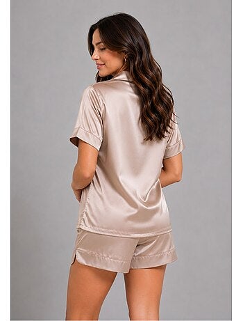 Pantalón corto de satén fluido Kebello