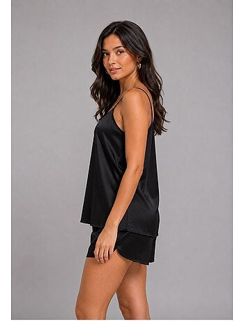 Pantalón corto de satén fluido Kebello