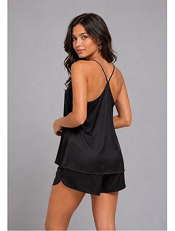 Pantalón corto de satén fluido Kebello