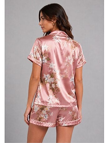 Pantalón corto de satén fluido Kebello