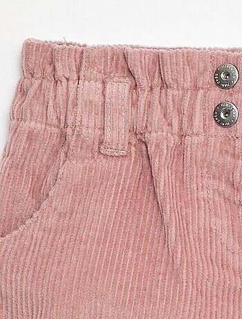 Pantalón corto de terciopelo