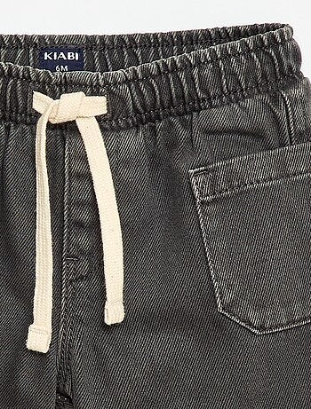 Pantalón corto de twill con bolsillos de parche