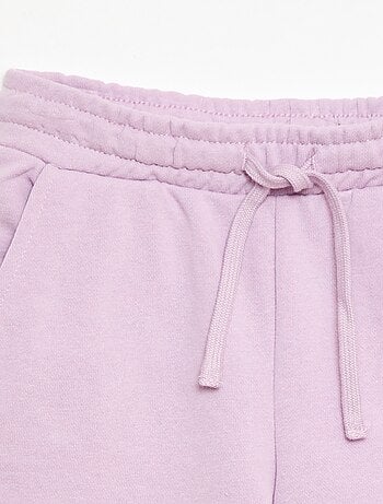 Pantalón corto en felpa liso