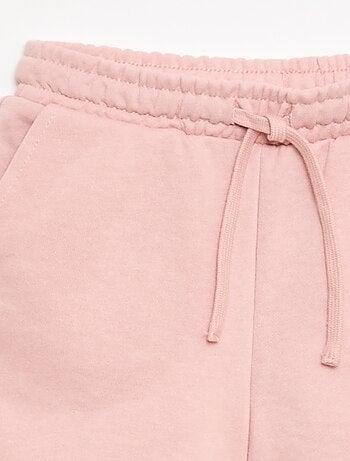 Pantalón corto en felpa liso