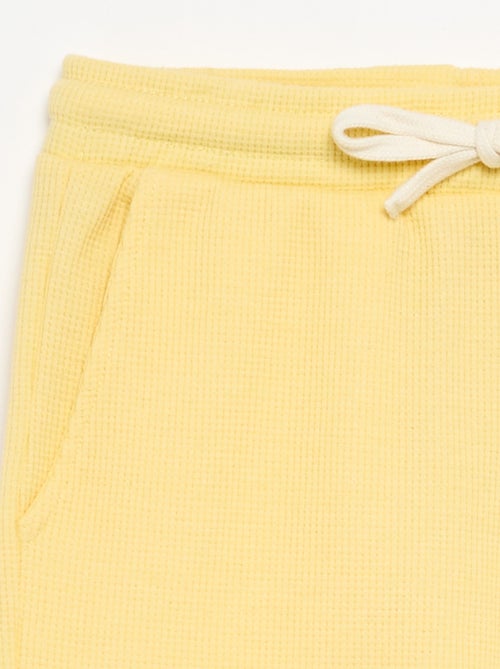 Pantalón corto en nido de abeja - Kiabi