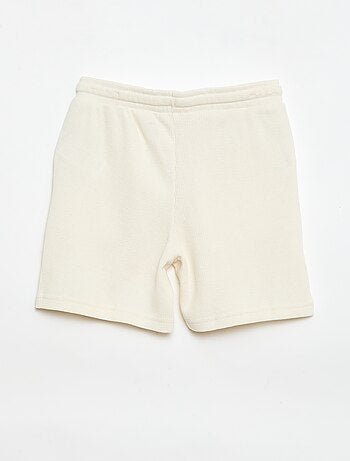 Pantalón corto en nido de abeja