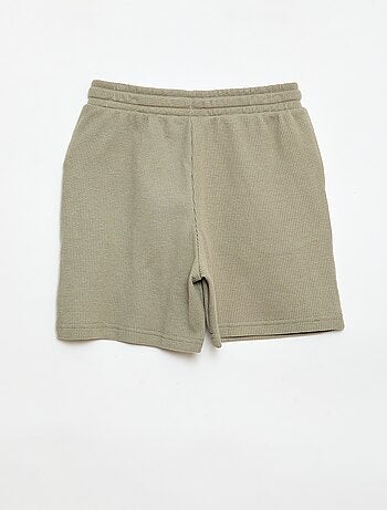 Pantalón corto en nido de abeja