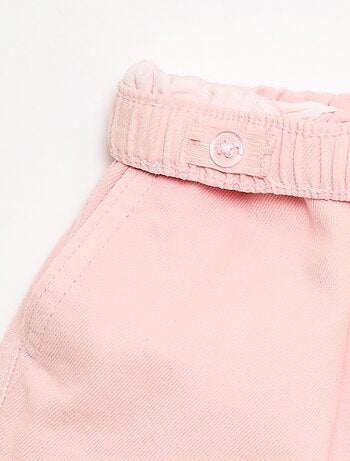 Pantalón corto en twill liso