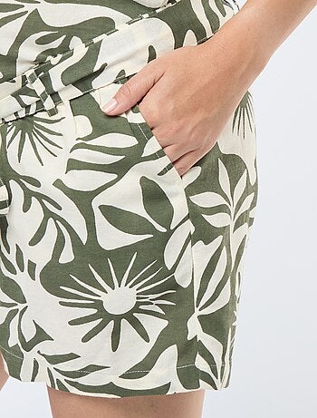 Pantalón corto estampado de hojas 'Only maternity'