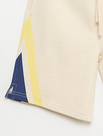 Pantalón corto Estampado Gráfico