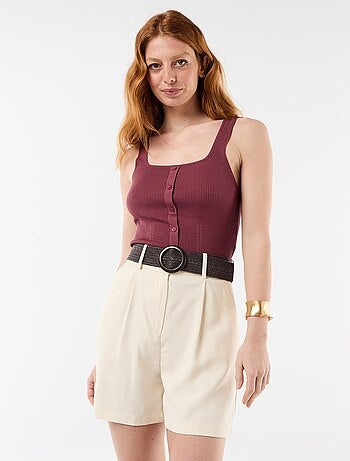 Pantalón corto ligero + cinturón con hebilla