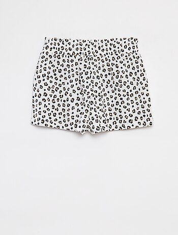 Pantalón corto ligero de punto gofrado