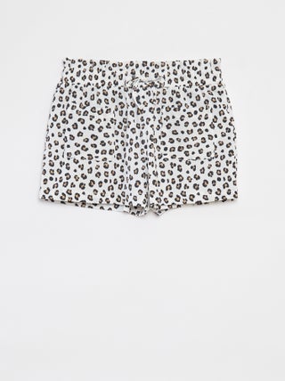 Pantalón corto ligero de punto gofrado