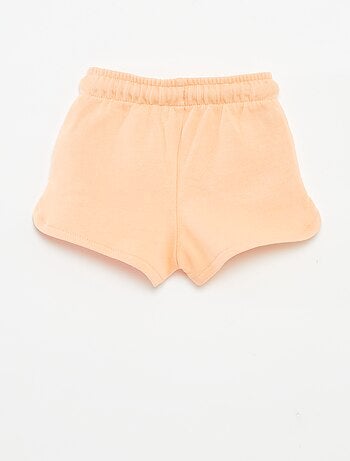 Pantalón corto liso con bolsillos