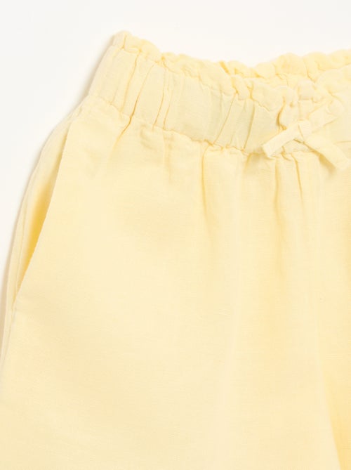 Pantalón corto liso con lazo de fantasía - Kiabi Pantalón corto liso con lazo de fantasía - Kiabi