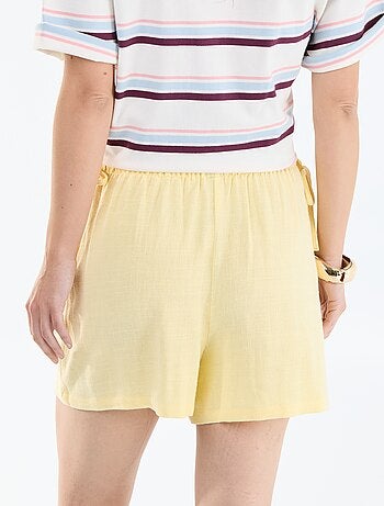 Pantalón corto liso de lino mezclado