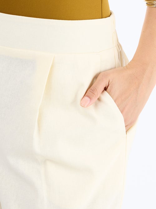 Pantalón corto liso de lino mezclado - Kiabi