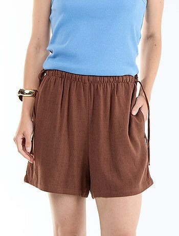 Pantalón corto liso de lino mezclado