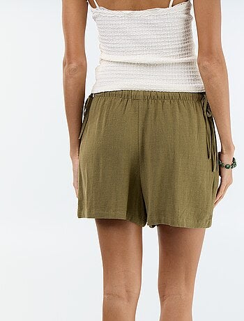 Pantalón corto liso de lino mezclado