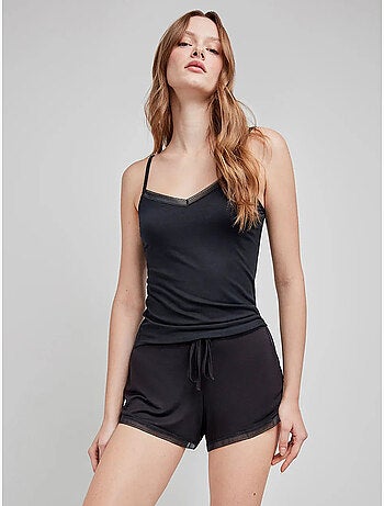Pantalón corto liso y ajustable de modal con detalles de encaje