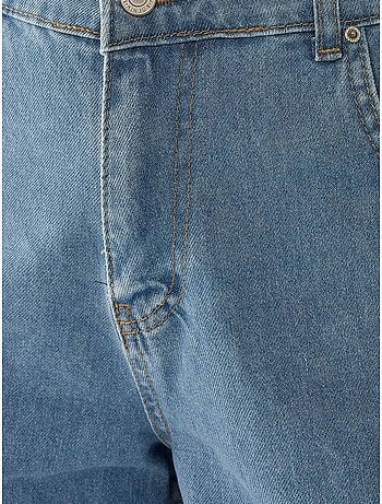 Pantalón corto mom fit con dobladillo vuelto hiccup