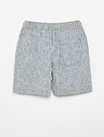 Pantalón corto rayado ligero de lino mezclado