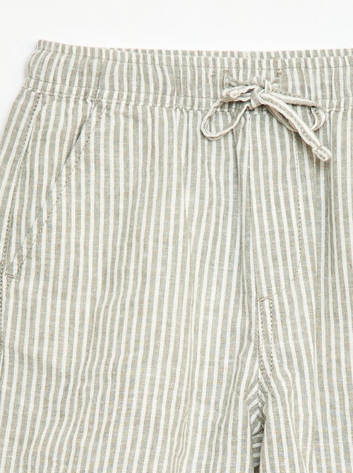 Pantalón corto rayado ligero de lino mezclado - Kiabi