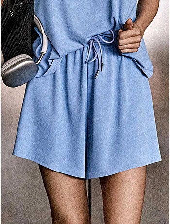 Pantalón corto short ajustable en cintura en tejido extra suave