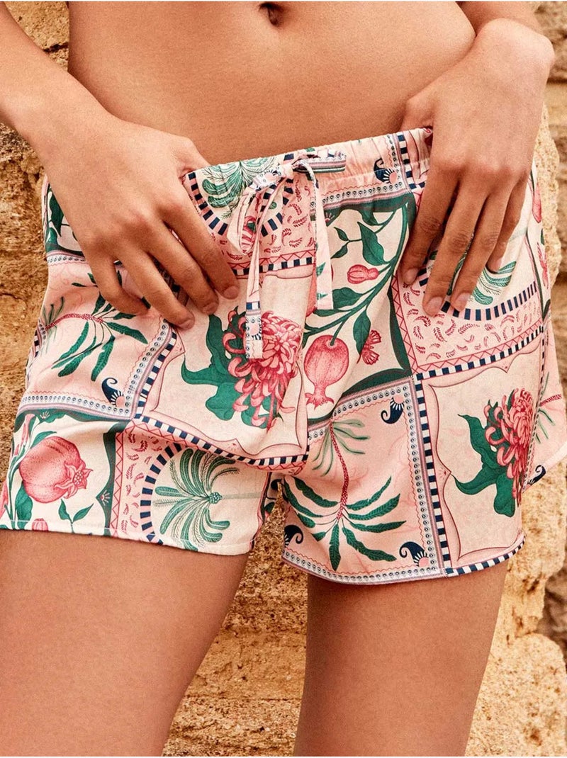 Pantalón corto short con estampado floral en tejido de satén Multicolor - Kiabi