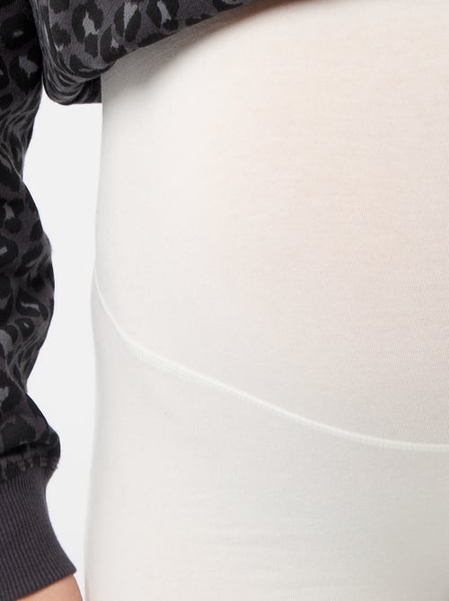 Pantalón corto tipo ciclista premamá - Kiabi