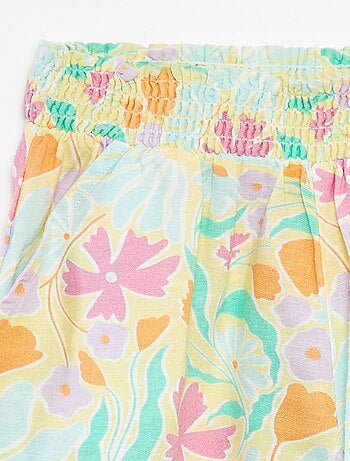 Pantalón corto vaporoso de mezcla de lino con estampado
