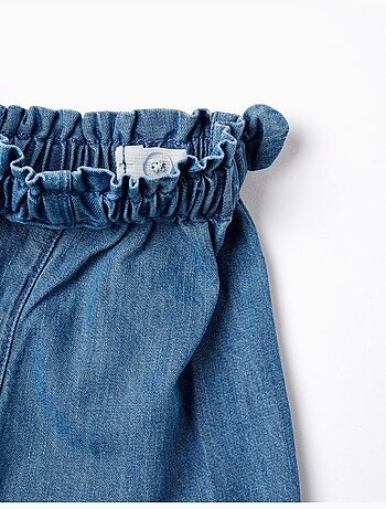 Pantalón corto vaquero con bolsillos delanteros