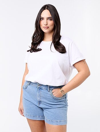 Pantalón corto vaquero con bolsillos trenzados