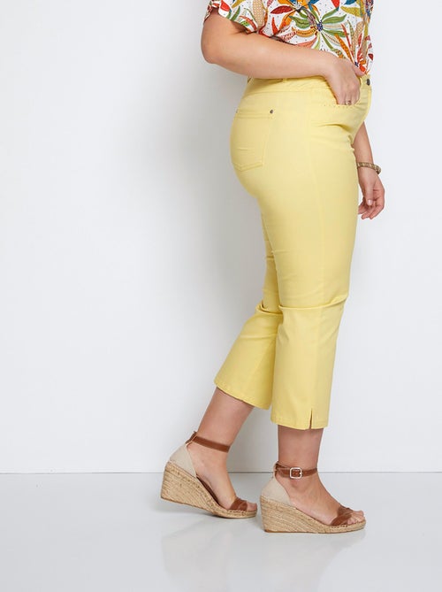 Pantalón cropped con cinturón elástico y 5 bolsillos - Afibel - Kiabi