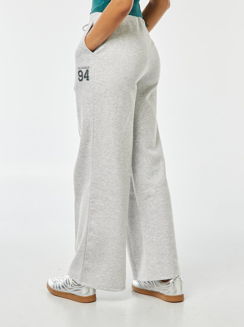 Pantalón de chándal ancho con estampado deportivo Gris - Kiabi