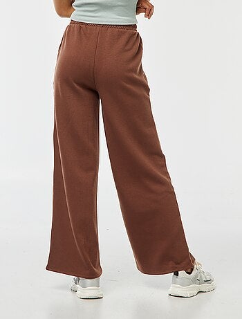 Pantalón de chándal ancho con estampado deportivo