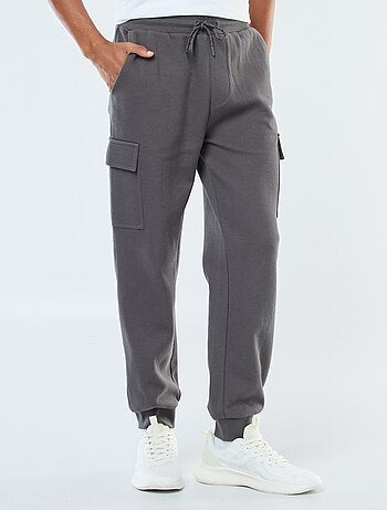 Pantalón de chándal multibolsillos liso