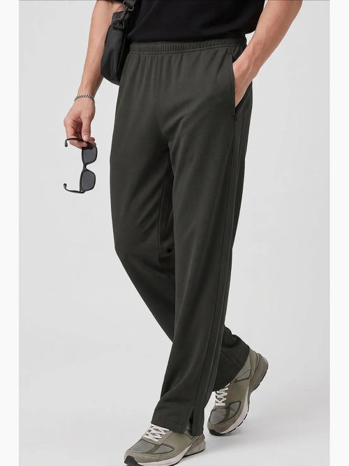 Pantalón de chándal para hombre en mezcla de viscosa tommy - Kiabi Pantalón de chándal para hombre en mezcla de viscosa tommy - Kiabi