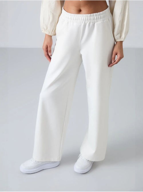 Pantalón de chándal pull-on de pernera ancha tommy - Kiabi Pantalón de chándal pull-on de pernera ancha tommy - Kiabi