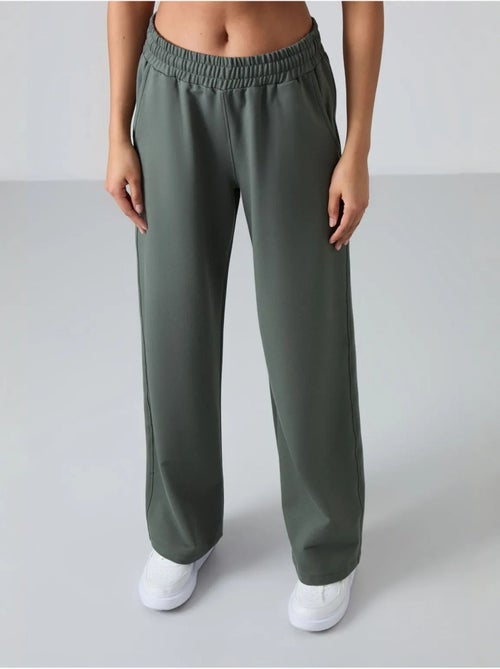 Pantalón de chándal pull-on de pernera ancha tommy - Kiabi Pantalón de chándal pull-on de pernera ancha tommy - Kiabi