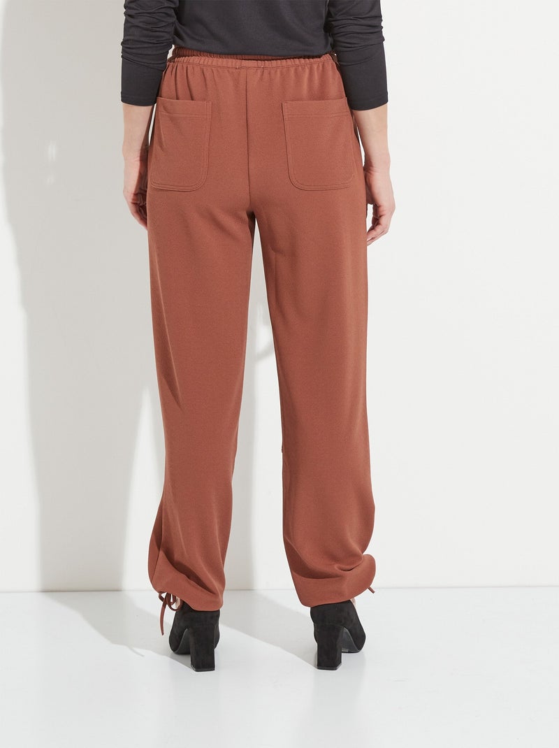 Pantalón de cinturilla elástica ancha en punto crepé liso - AFIBEL Marrón - Kiabi