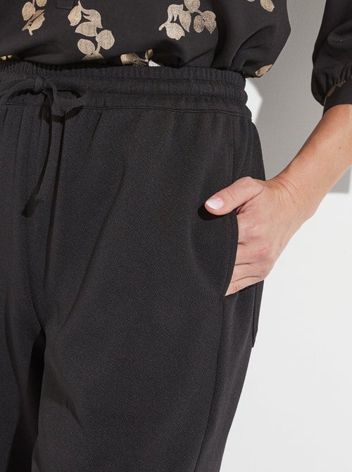 Pantalón de cinturilla elástica ancha en punto crepé liso - AFIBEL - Kiabi