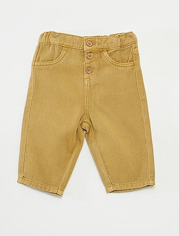 Pantalón de corte fit 3/4