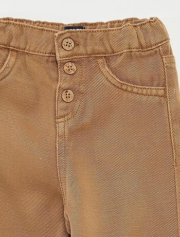 Pantalón de corte fit 3/4