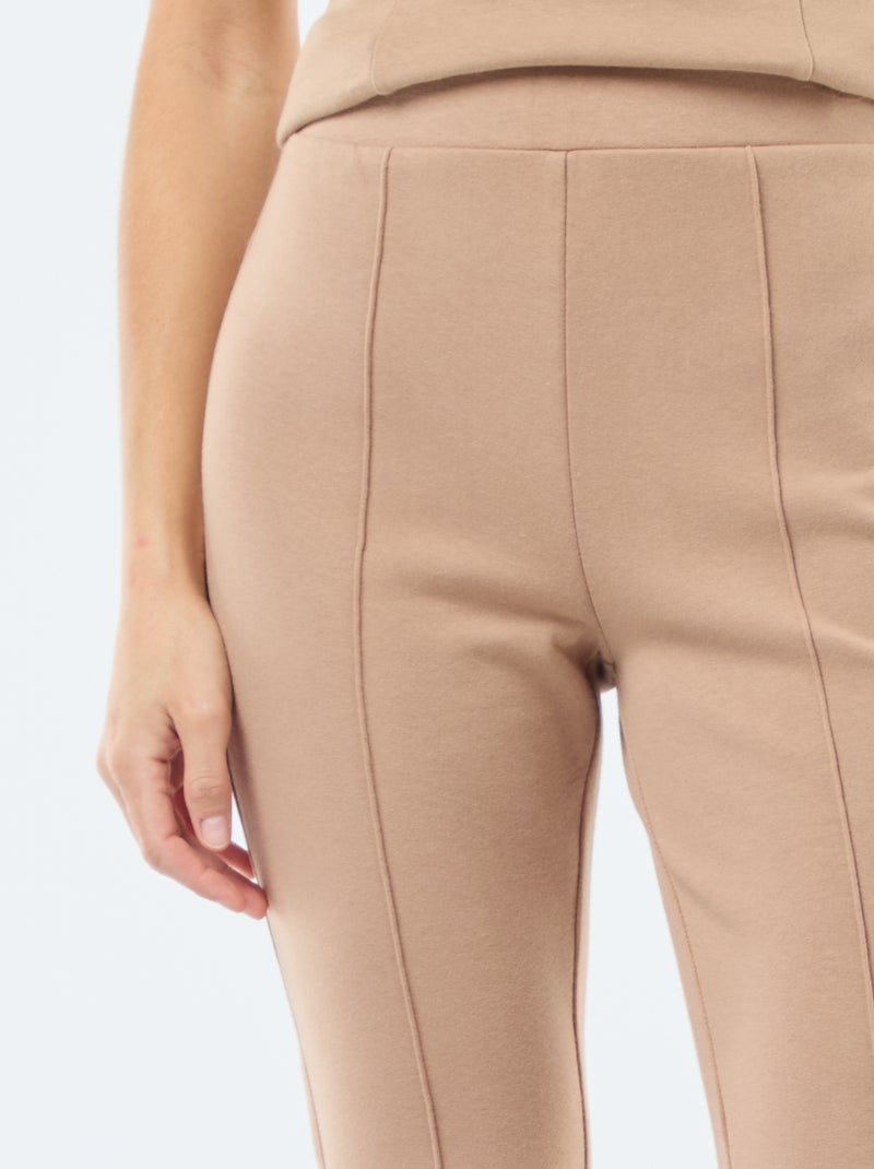 Pantalón de corte flare en felpa ligera Marron - Kiabi