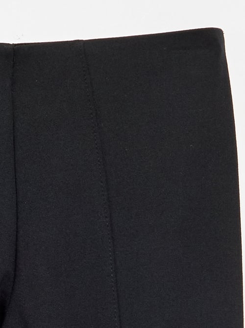 Pantalón de corte flare - Kiabi Pantalón de corte flare - Kiabi