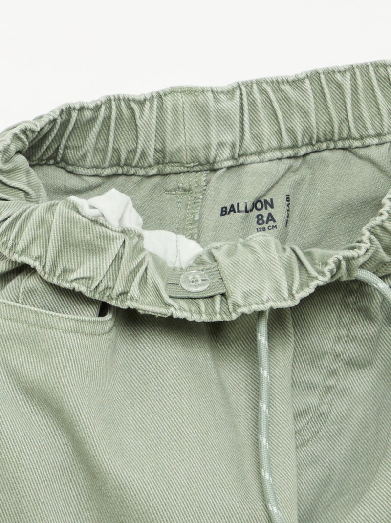 Pantalón de corte globo con bolsillos cargo Verde - Kiabi